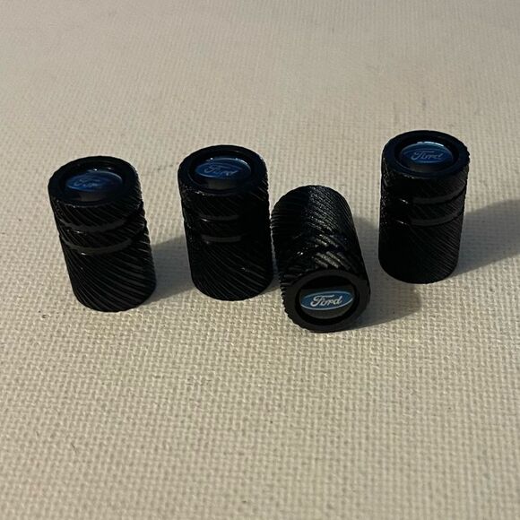 Ford valve Stem caps in Black set of 4 NWT - Picture 3 of 4